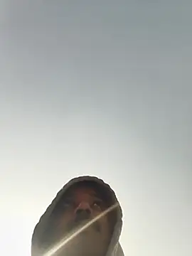 vardh033 online show from January 10, 5:53 am