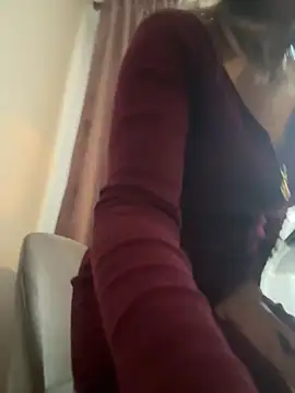 ladywithbigass online show from February 13, 5:48 am