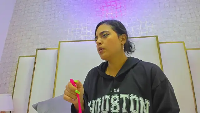 thalia888  online show from February 17, 7:53 pm