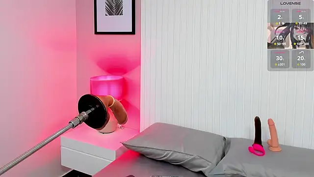 lauren stone  online show from December 17, 5:19 pm