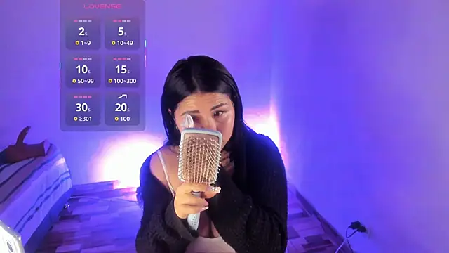 SiennaValera online show from November 20, 12:27 pm