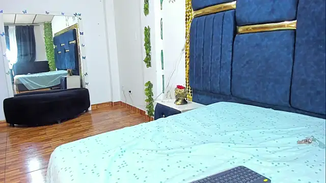 vyumekoper online show from September 28, 3:45 am