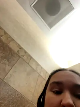 Snapshot of marcylove chatting on November 12, 5:19 am marcylove online show from November 12, 5:19 am