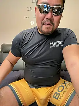 Snapshot of jack_jay0103 chatting on November 21, 12:15 pm jack jay0103 online show from November 21, 12:15 pm