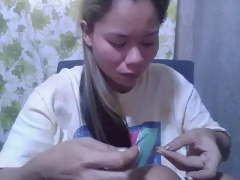 Sweeetgurll online show from September 30, 1:43 am