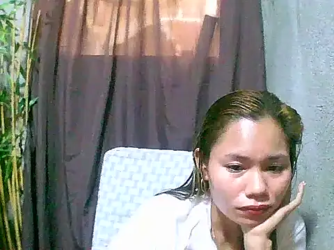 Sweeetgurll online show from February 9, 8:18 am