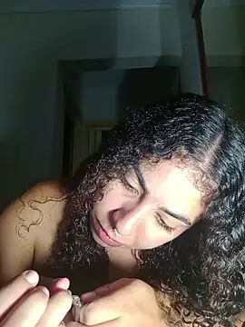 A maddy online show from February 19, 2:40 am