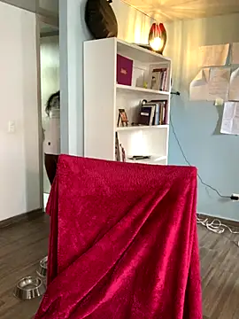 Snapshot of Canneela chatting on October 22, 4:07 pm Canneela online show from October 22, 4:07 pm