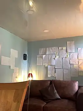 Snapshot of Canneela chatting on November 18, 3:05 pm Canneela online show from November 18, 3:05 pm