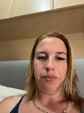 amberrose094 online show from July 27, 7:43 pm