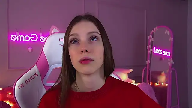 VeronicaVances online show from December 4, 6:16 pm