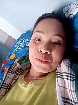 Snapshot of Milan6789 chatting on November 3, 7:31 am Milan6789 online show from November 3, 7:31 am