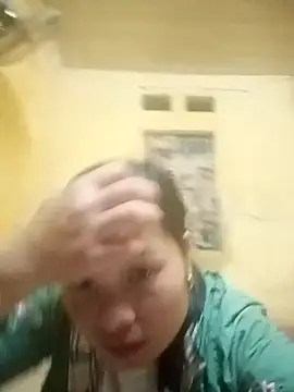 Snapshot of Milan6789 chatting on November 18, 2:21 pm Milan6789 online show from November 18, 2:21 pm