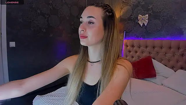 AlexaWilds online show from April 4, 12:24 pm