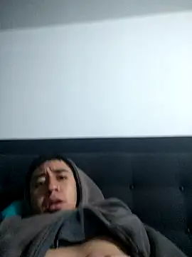 abnerdam01 online show from September 22, 5:42 am