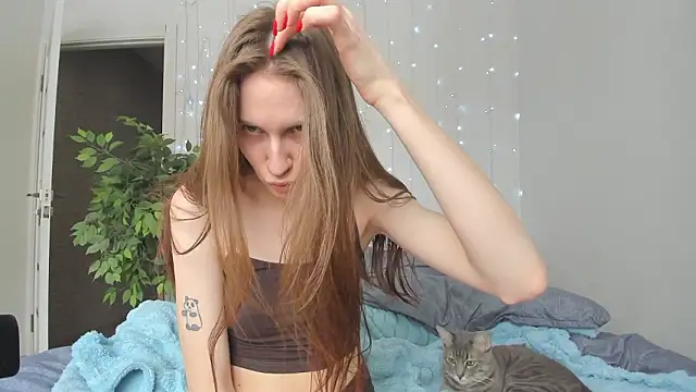 Kelly Gerzikaa online show from February 23, 6:00 am