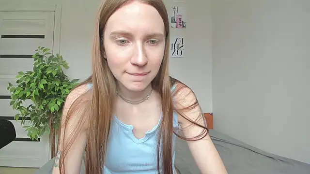 Snapshot of Kelly_Gerzikaa chatting on May 17, 4:10 am Kelly Gerzikaa online show from May 17, 4:10 am