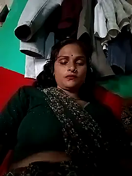 Snapshot of Sapna9685 chatting on October 4, 7:28 am Sapna9685 online show from October 4, 7:28 am