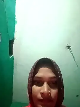 Snapshot of Sapna9685 chatting on November 18, 11:26 pm Sapna9685 online show from November 18, 11:26 pm