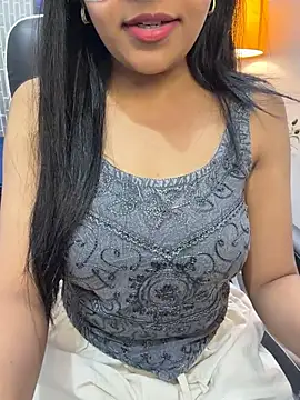 Riya-6969 online show from April 27, 2:04 pm