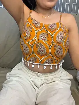 Riya-6969 online show from May 20, 3:07 pm