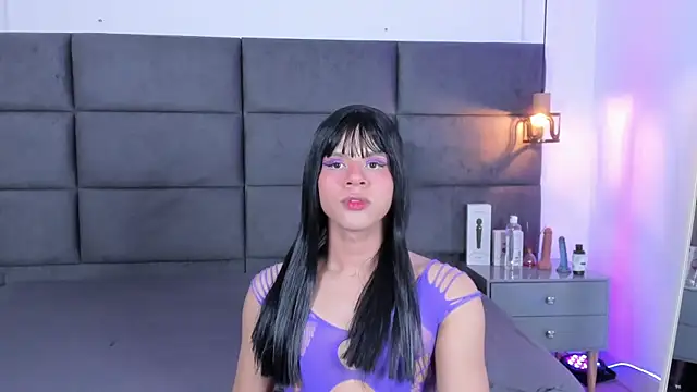 Slenna Moon online show from November 16, 3:01 am