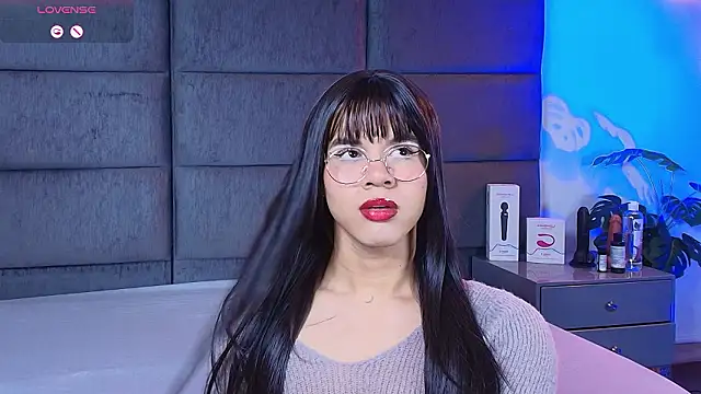 Slenna Moon online show from February 17, 1:02 am