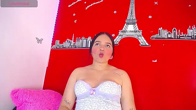 Snapshot of mabelsweet303av chatting on December 4, 6:38 pm mabelsweet303av online show from December 4, 6:38 pm