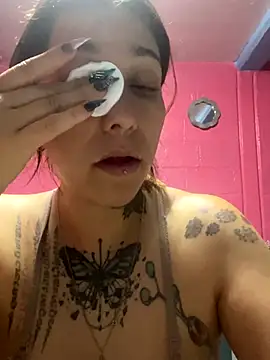 Snapshot of emperatrixsex chatting on September 29, 3:00 am emperatrixsex online show from September 29, 3:00 am