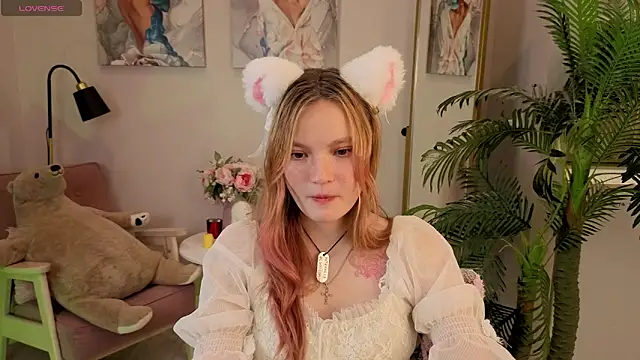 Snapshot of Ginger_Emma chatting on September 26, 3:38 pm Ginger Emma online show from September 26, 3:38 pm