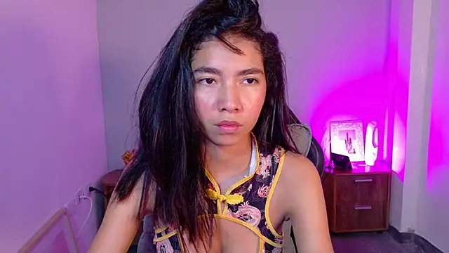 luna roja25 online show from March 17, 12:30 pm