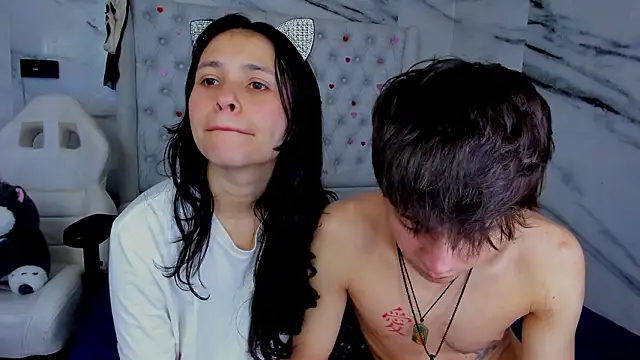 Ari and Storm online show from February 8, 12:52 pm