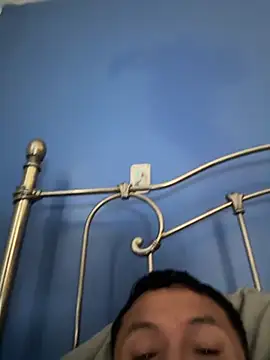 Snapshot of stevo170t chatting on October 22, 2:06 pm stevo170t online show from October 22, 2:06 pm