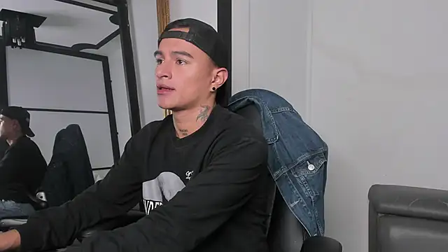 LiamDeep online show from September 30, 4:56 pm