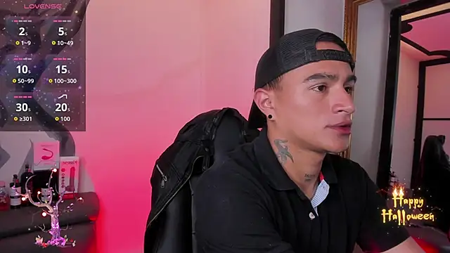 LiamDeep online show from October 11, 8:18 pm