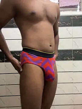 Snapshot of x7bong chatting on October 4, 1:03 am x7bong online show from October 4, 1:03 am