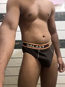 Snapshot of x7bong chatting on October 21, 4:35 am x7bong online show from October 21, 4:35 am