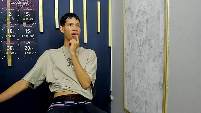 Snapshot of Rome__19 chatting on September 30, 12:32 pm Rome 19 online show from September 30, 12:32 pm