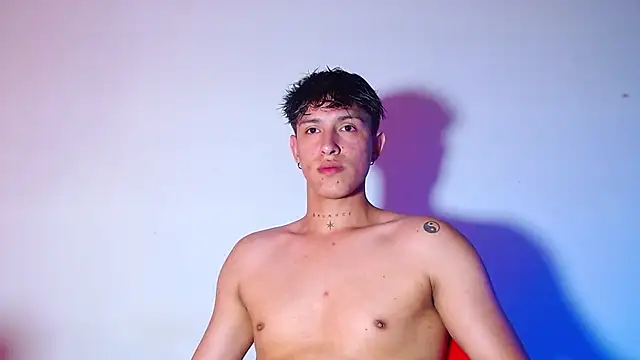 rowanbigboy23 online show from February 6, 5:38 pm