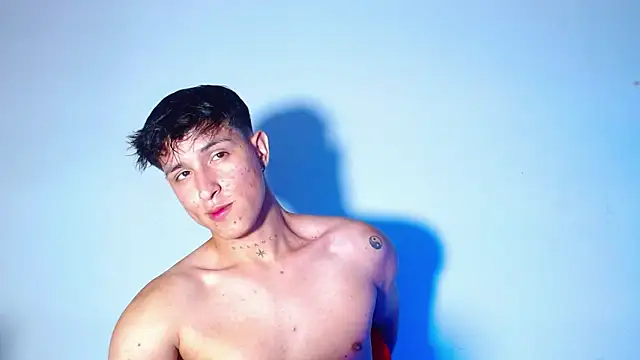 rowanbigboy23 online show from February 10, 12:37 am