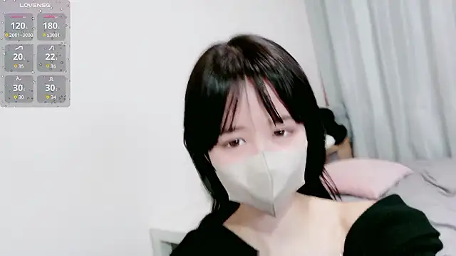 Snapshot of Anne_Anne_chan chatting on October 8, 12:03 pm Anne Anne chan online show from October 8, 12:03 pm