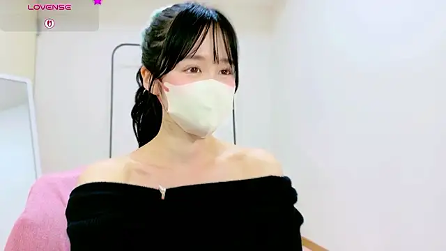 Snapshot of Anne_Anne_chan chatting on November 24, 11:32 am Anne Anne chan online show from November 24, 11:32 am