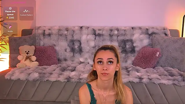 AmyKent  online show from June 7, 2:43 pm