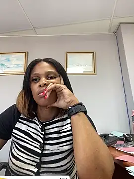 031bubbles online show from February 25, 11:31 am