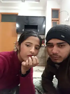 romantic couple1 online show from January 8, 1:30 am