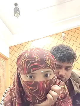 romantic couple1 online show from March 18, 1:20 am