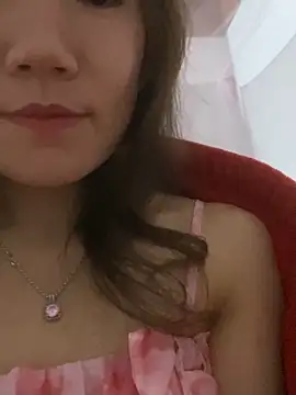 Snapshot of Pyy07 chatting on November 19, 1:55 pm Pyy07 online show from November 19, 1:55 pm