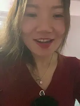 Snapshot of Pyy07 chatting on December 17, 12:44 pm Pyy07 online show from December 17, 12:44 pm