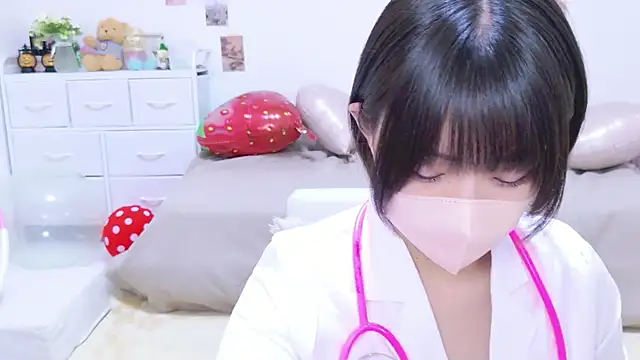 Hinata Sun online show from April 30, 12:44 pm