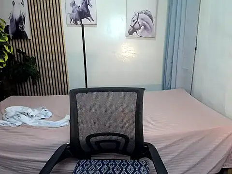 alex cummer online show from November 17, 9:31 pm